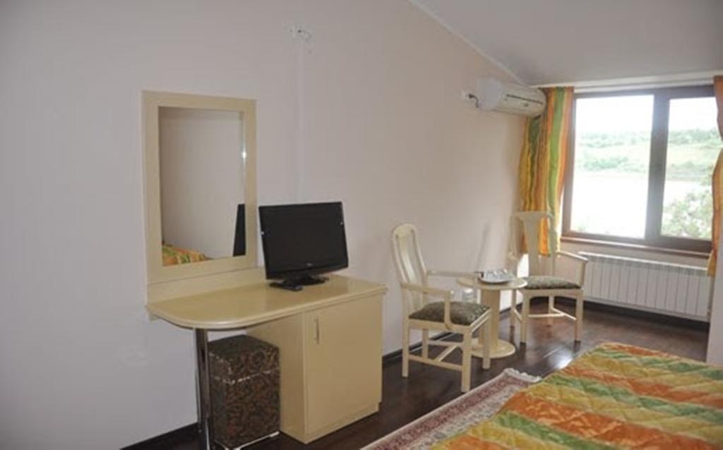 Complex Domneasca Hotel Seimeni Room photo